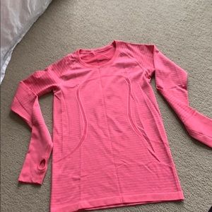 Lululemon swiftly tech long sleeve